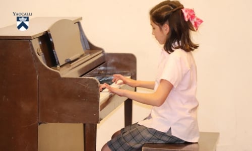 tocar-piano-mejora-inteligencia-emocional-cognitiva-1